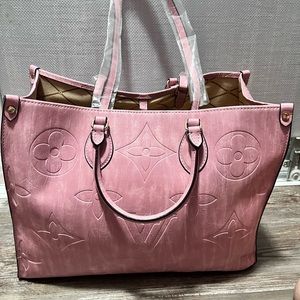 Pink tote